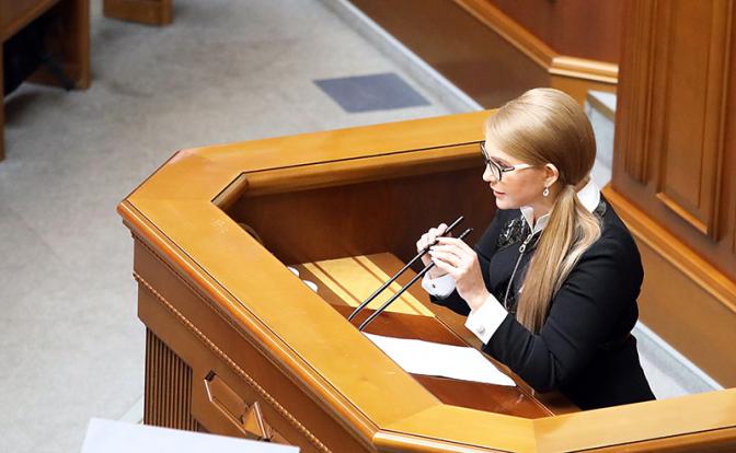 На фото: лидер политической партии "Батькивщина" Юлия Тимошенко