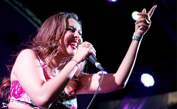 На фото: певица Манижа Хамраева (Manizha)