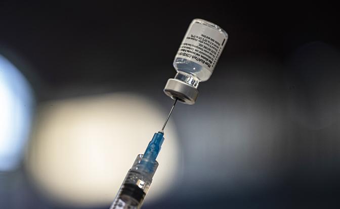 Известная вакцина оказалась бессильна против нового штамма коронавируса