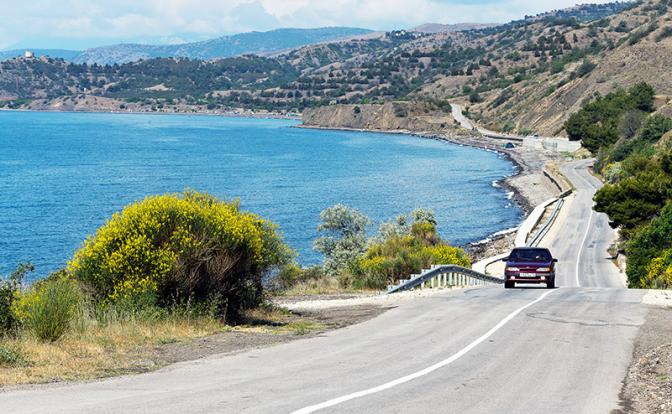 Автоэксперты рассказали, как подготовиться к долгой поездке на машине