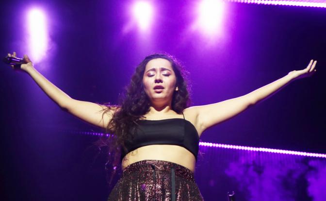 На фото: певица Manizha (Манижа Сангин)