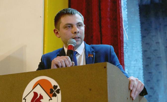 На фото: первый секретарь Коми рескома КПРФ Олег Михайлов