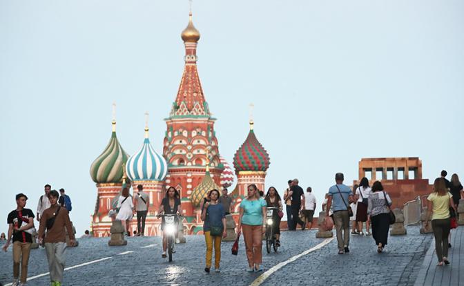 Социологи узнали у россиян о месте нашей страны в мировой экономике