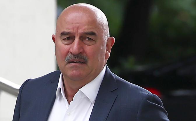 На фото: главный тренер сборной России Станислав Черчесов