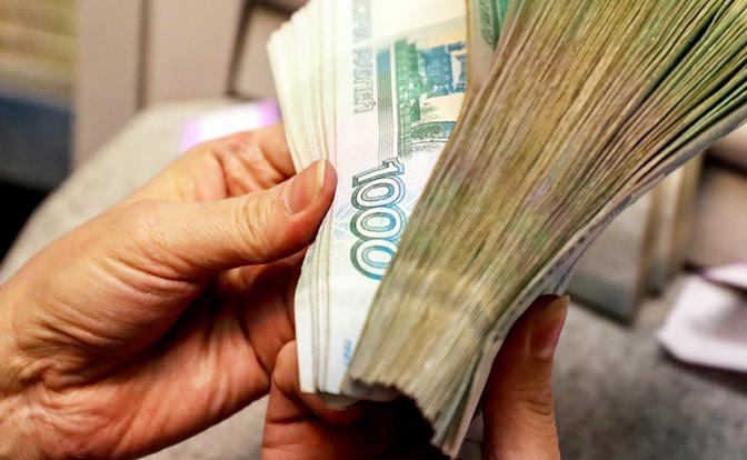 В России выросли страховые выплаты заболевшим коронавирусом