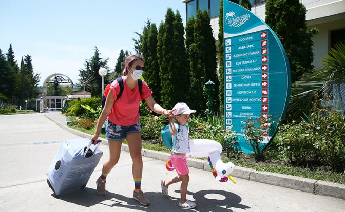 Прибывших на отдых в Краснодарский край обяжут делать прививку