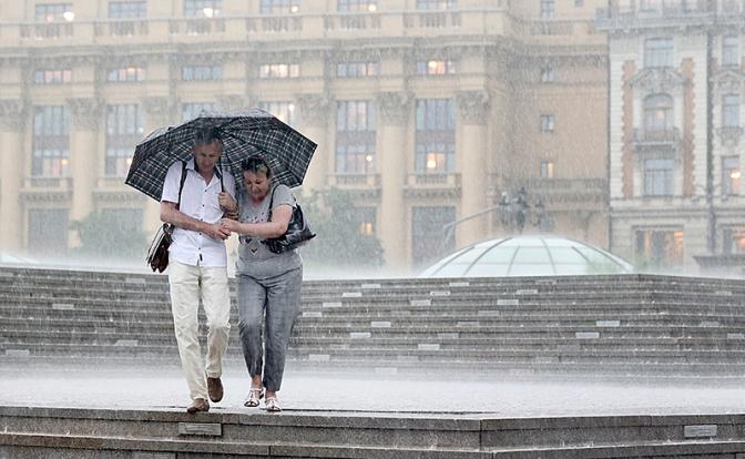 Погода забурлит атмосферными процессами: катаклизмы на юге и севере