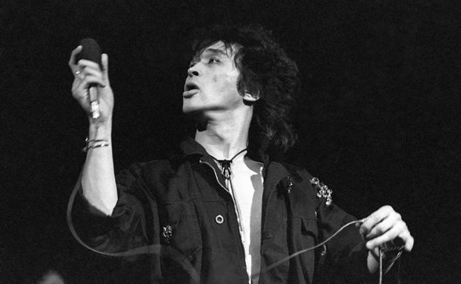 На фото: солист рок-группы «Кино» Виктор Цой