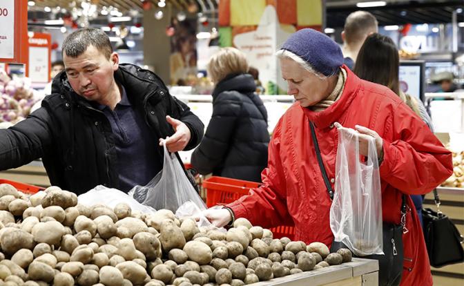 «Индекс пюре-суррогата»: эксперт о зарплате в картошке