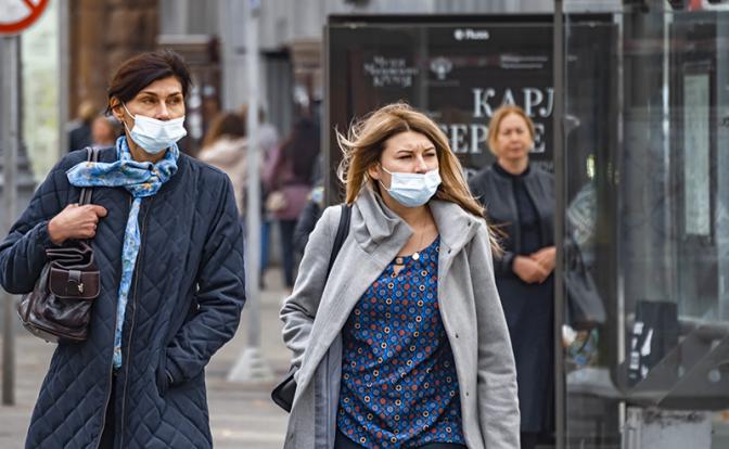 Россиянам посоветовали вакцинироваться до осени