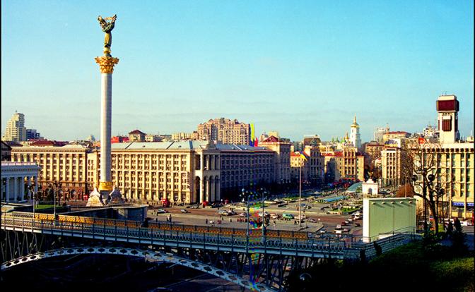 Украинский политолог обвинил Киев в паразитировании на СССР