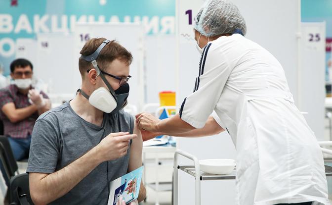 Набиуллина: вакцинация позитивно влияет на экономику