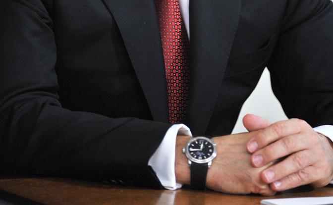 Почему часы Путина отставали на неделю в ходе голосования, пояснил Песков