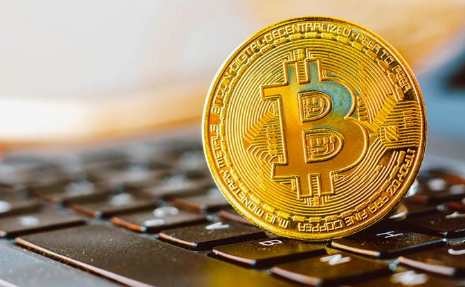 Новинка в соцсетях: любимых блогеров можно наградить криптовалютой