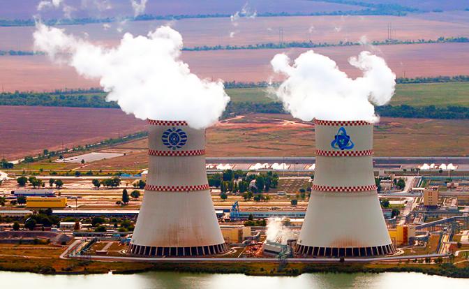 На фото: вид на Ростовскую атомную электростанцию в Волгодонске.