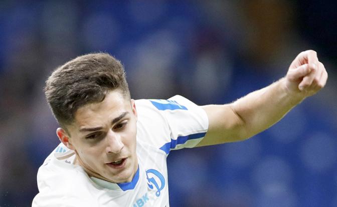 На фото: игрок Динамо" Арсен Захарян