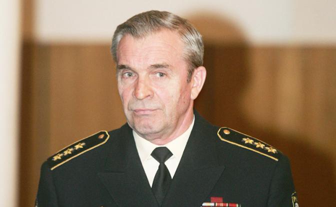 На фото: бывший начальник главного штаба ВМФ РФ адмирал Виктор Кравченко