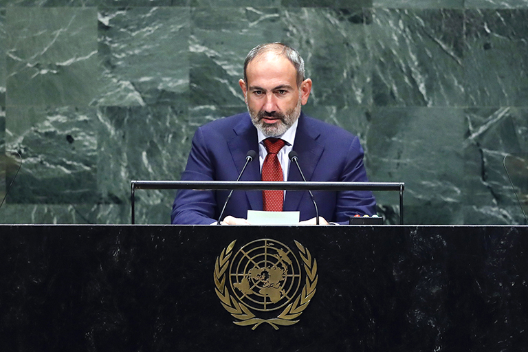 На фото: премьер-министр Армении Никол Пашинян на Саммите мира Нельсона Манделы в Генеральной Ассамблее ООН в штаб-квартире ООН