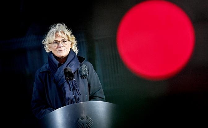 На фото: министр обороны Германии Кристина Ламбрехт