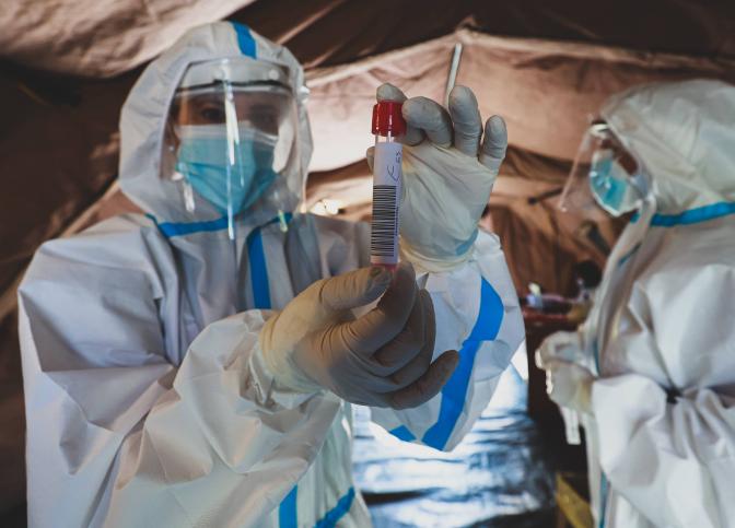 В России зарегистрировали универсальный препарат против разных вариантов коронавируса