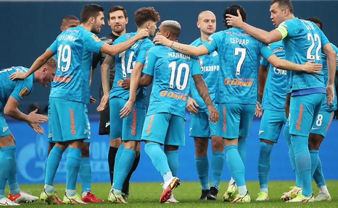 На фото: игроки "Зенита"