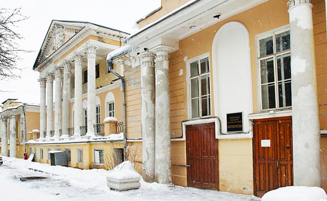 На фото: Дом Ростовых в москве.