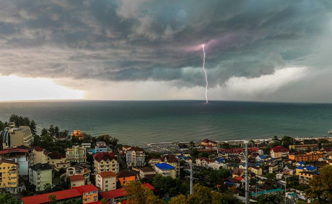 Очень странные дела: погода летом 2022 шокирует россиян