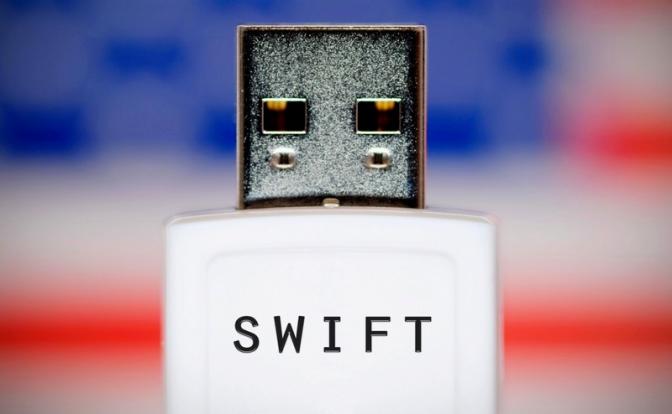 В Совфеде озвучили плюсы отключения России от SWIFT
