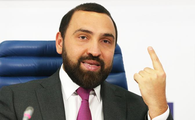 На фото: депутат Государственной думы Султан Хамзаев