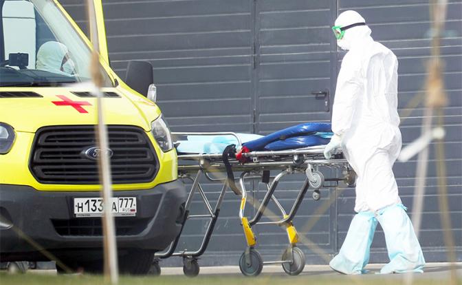 Коронавирус в России: стало известно, сколько человек умерло от болезни за сутки