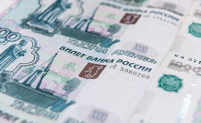 Эксперт сообщил, почему курс рубля не растет на нефти