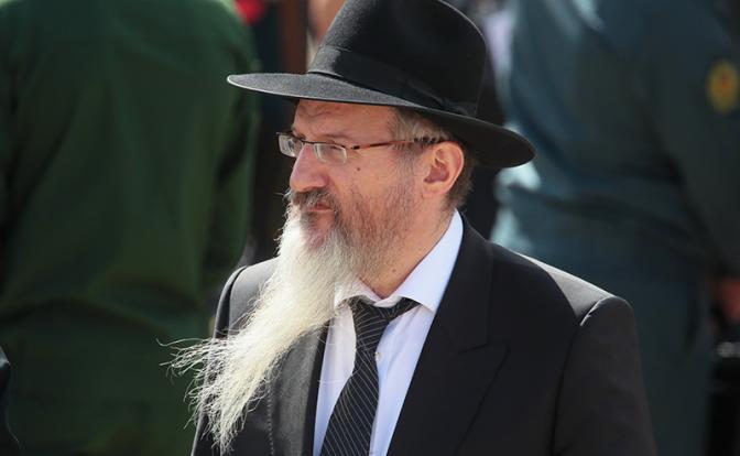 На фото: главный раввин России Берл Лазар
