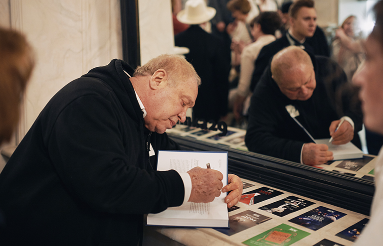 На фото: художественный руководитель театра &laquo;Школа современной пьесы&raquo; Иосиф Райхельгауз.