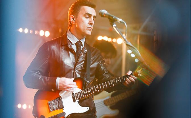 На фото: певец Вячеслав Бутусов.