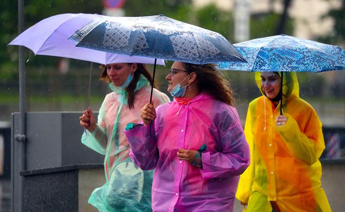 Москвичей предупредили о резком ухудшении погоды в понедельник