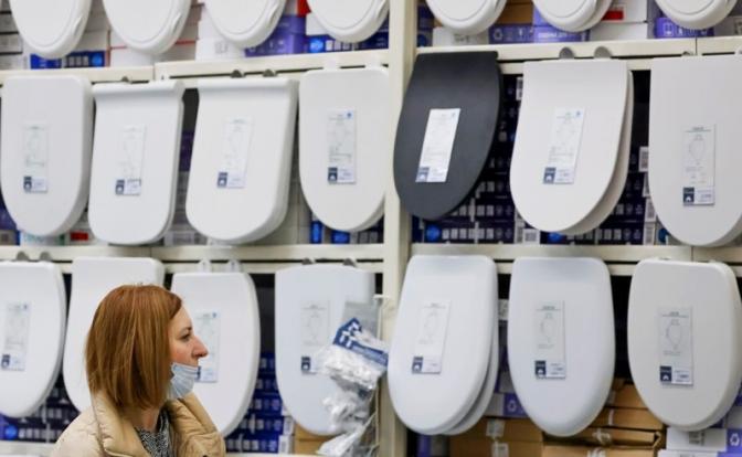Россияне стали чаще покупать унитазы онлайн