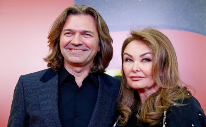 На фото: певец Дмитрий Маликов с супругой Еленой