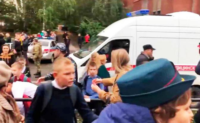 Число погибших при стрельбе в школе в Ижевске возросло до 15