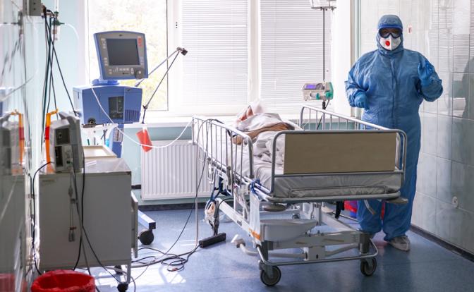 Коронавирус в России: ситуация вновь ухудшилась