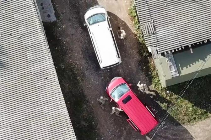 На фото: ФСБ России в Подмосковье задержала агента Службы безопасности Украины, готовившего теракты с применением переносных зенитных ракетных комплексов (ПЗРК) "Игла". В ходе следственных действий у задержанного изъяты две единицы ПЗРК "Игла" и др.