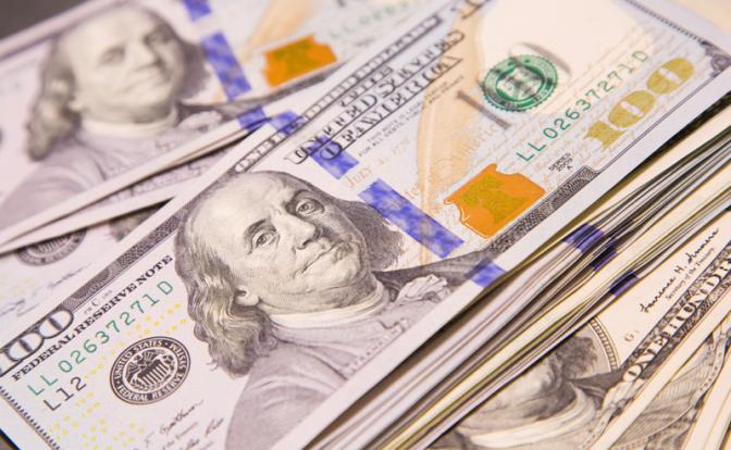 Курс доллара рухнул после данных об инфляции в США