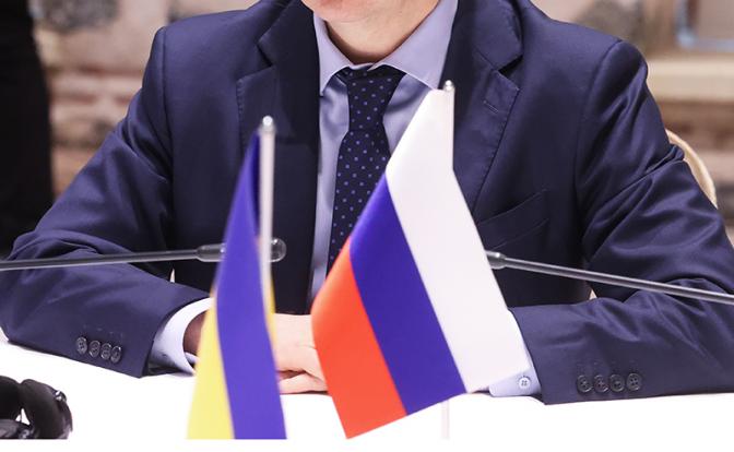 Эксперт: провал идеи переговоров - положительный фактор для России