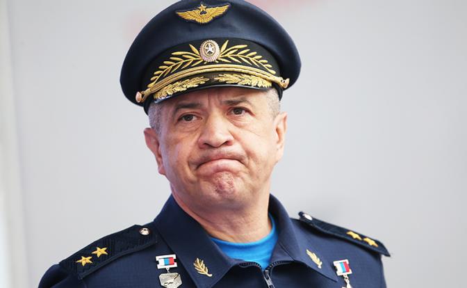 На фото: командующий Дальней авиацией России Сергей Кобылаш.