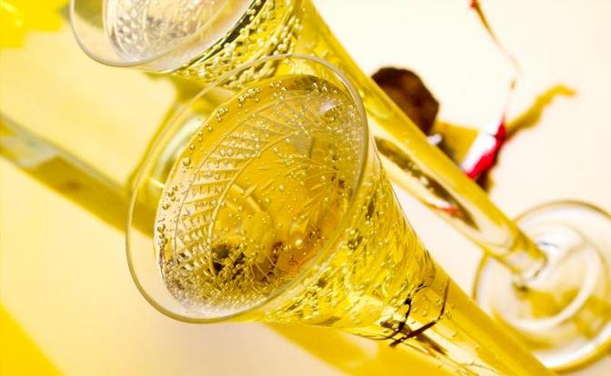 Психиатр-нарколог рассказал, как выйти из запоя после новогодних праздников