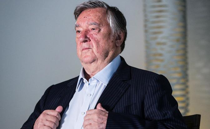 На фото: писатель Александр Проханов