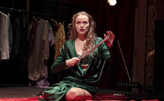 Москвичам покажут спектакль о жизни тяжелой, как слон