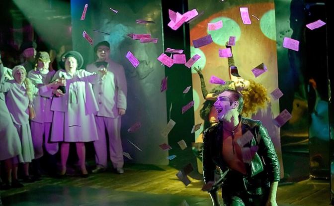 Театр на Юго-Западе раздаст зрителю червонцы и отпразднует 30-летие «Мастера и Маргариты»