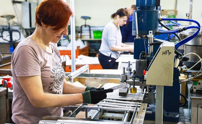 Член ОПРФ Григорьев: Бизнес сам разберется с рабочей неделей без законодательной меры