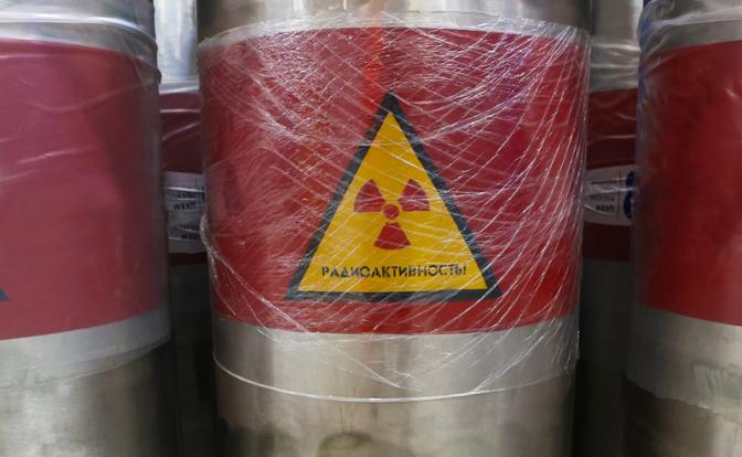 Источник: Киев готовит провокацию с подрывом хранилища ядерного топлива