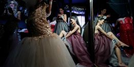 «Я - лучшая замужняя красавица»: Mrs World Russia за кулисами и на сцене